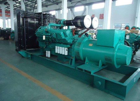 龙江镇800kw康明斯柴油发电机组